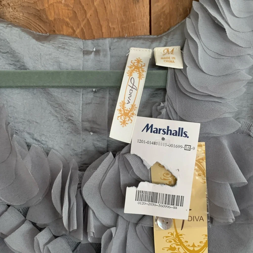 Grey Ruffle/Flutter Detail Tank - Picture 6 of 7